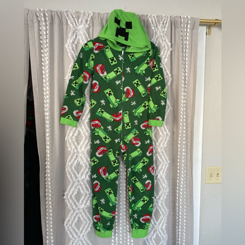 Kids minecraft onesie
